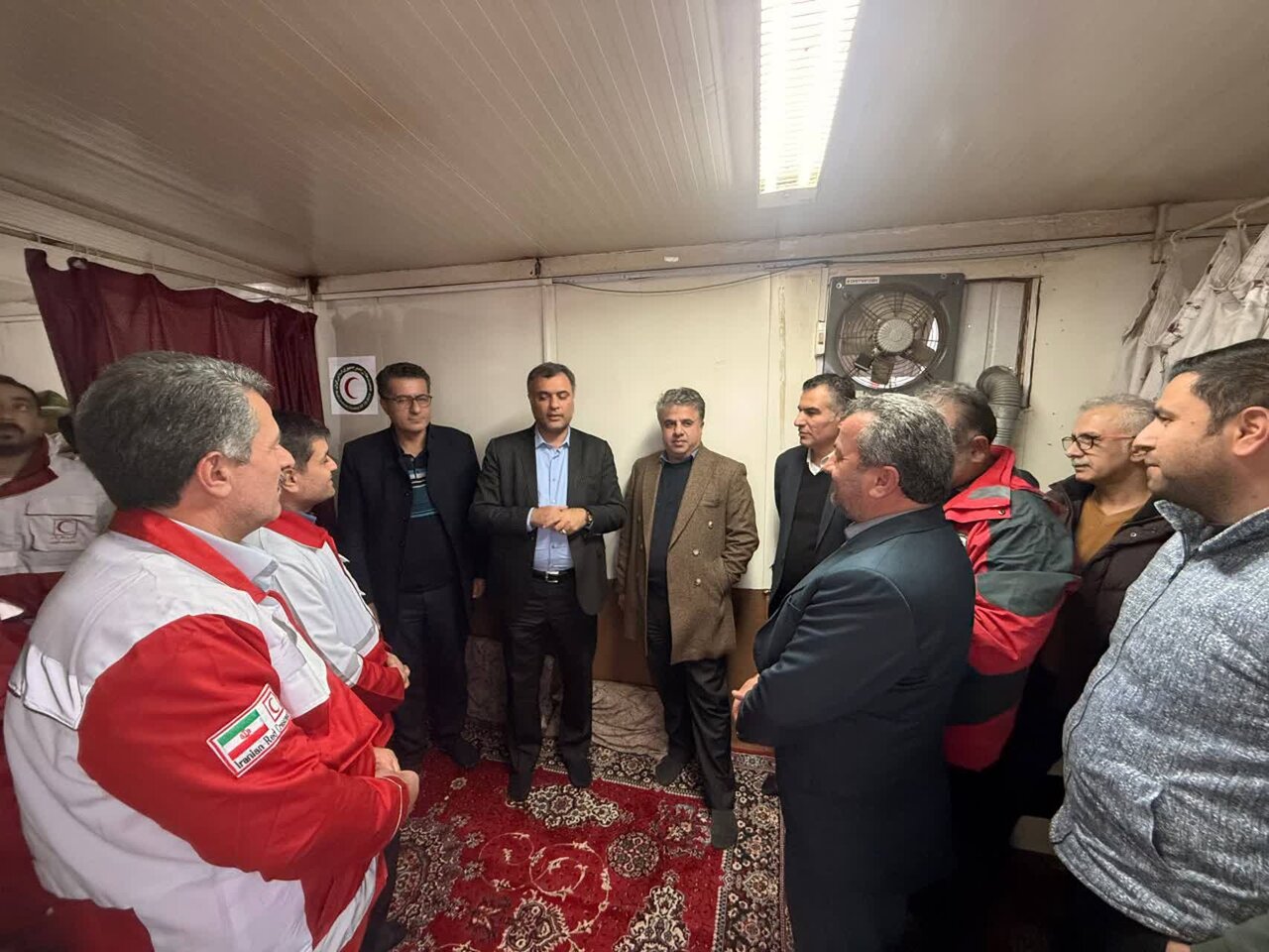 جلسه بررسی ساخت پایگاه امداد و نجات هلال‌احمر در محور پیربازار ـ ضیابر با حضور رحمت زاده نماینده مردم صومعه سرا/ تاکید بر تسریع در ساخت پایگاه امداد و نجات