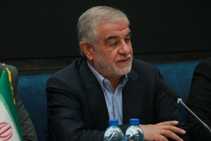 نشست کمیسیون مشترک بررسی لایحه سازمان ملی مهاجرت در یزد