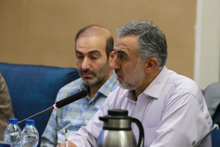 نشست کمیسیون مشترک بررسی لایحه سازمان ملی مهاجرت در یزد