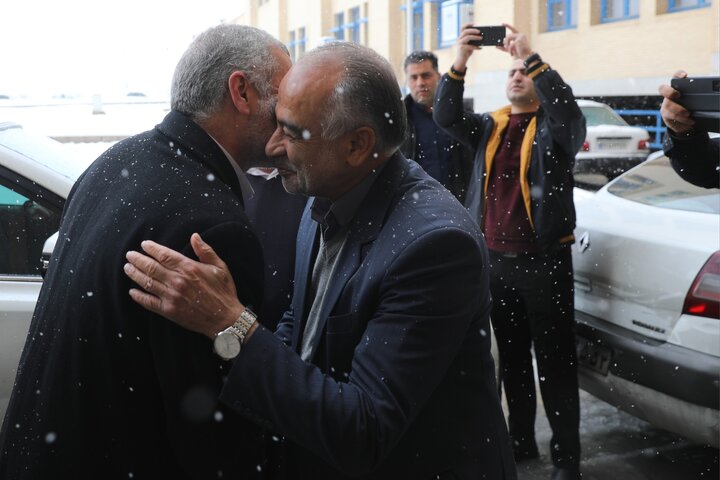 بازدید دکتر نیکزاد از پارک علم و فناوری شهرستان فولاد شهر اصفهان