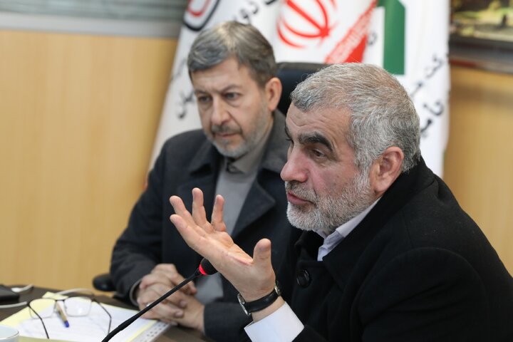 جلسه جمع‌بندی سفر دکتر نیکزاد به شهرستان لنجان، فولادشهر و زرین‌شهر