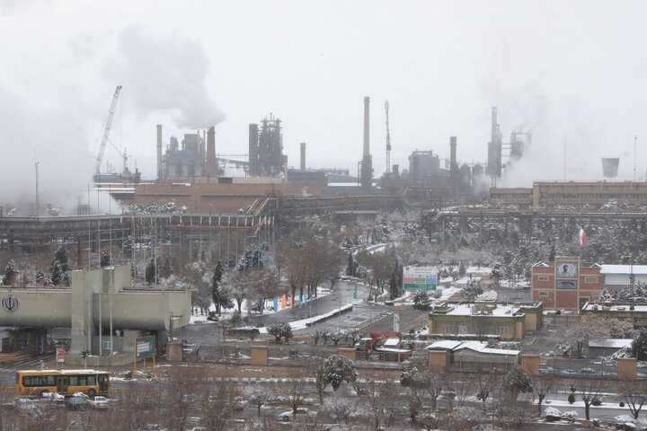 جلسه جمع‌بندی سفر دکتر نیکزاد به شهرستان لنجان، فولادشهر و زرین‌شهر