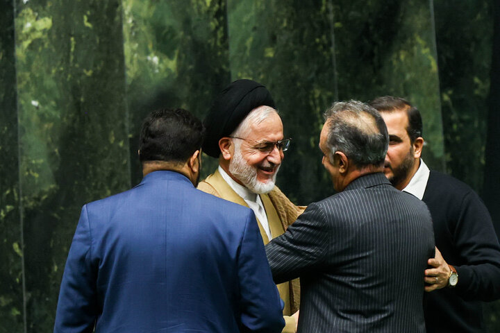 ناطقان میان دستور نشست علنی یکشنبه 30 آذرماه مجلس