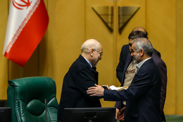 نشست علنی یکشنبه ۳۰ آذر ماه مجلس شورای اسلامی