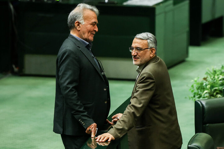 نشست علنی یکشنبه ۳۰ آذر ماه مجلس شورای اسلامی