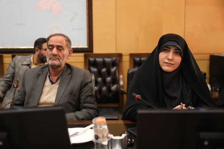 نشست 30 آذر کمیسیون صنایع و معادن