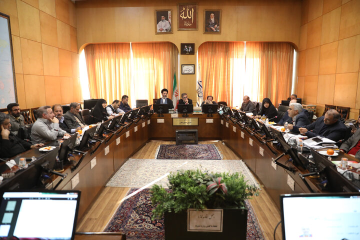 نشست 30 آذر کمیسیون صنایع و معادن