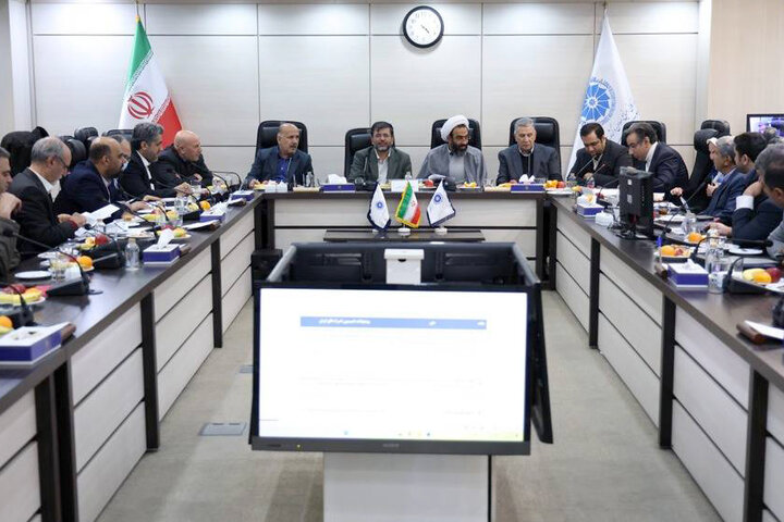 ۴۰ درصد مشکلات بازرگانان با اصلاح قانون تعزیرات حل می‌شود