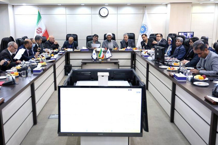 نشست مشترک کمیسیون حقوقی مجلس با اعضای اتاق بازرگانی ایران