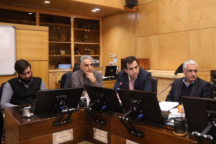 نشست 1 دی ماه کمیسیون صنایع و معادن