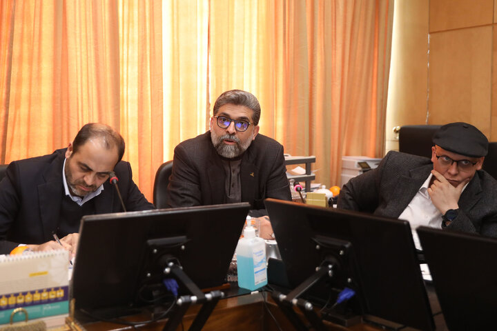 نشست 1 دی ماه کمیسیون صنایع و معادن