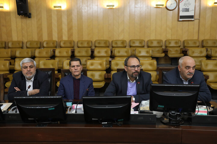 نشست هم اندیشی اجرای سیاست های کلی مقام معظم رهبری