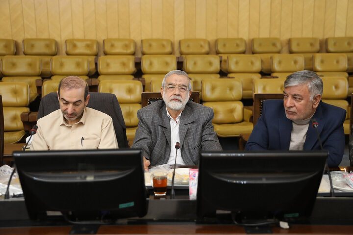 نشست هم اندیشی اجرای سیاست های کلی مقام معظم رهبری