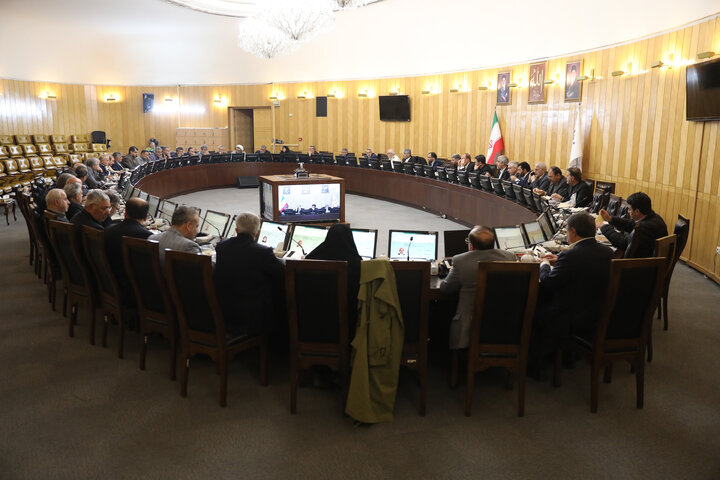 نشست هم اندیشی اجرای سیاست های کلی مقام معظم رهبری