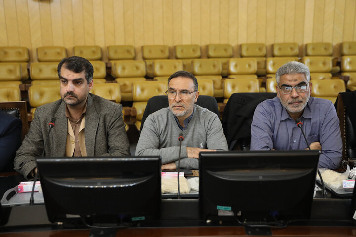 نشست هم اندیشی اجرای سیاست های کلی مقام معظم رهبری