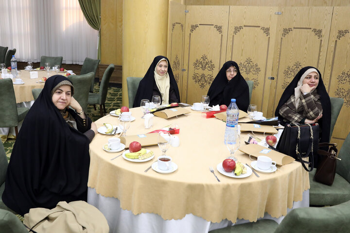 نشست هم افزایی زنان پیشرو در سپهر سیاسی ایران