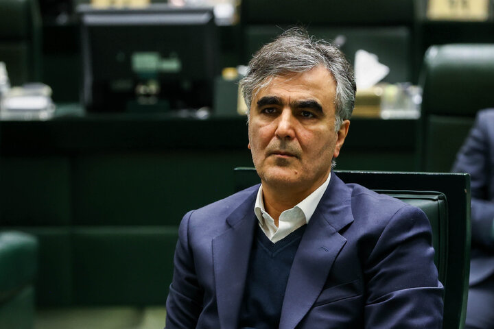 جلسه غیرعلنی نظارتی مجلس با حضور تیم اقتصادی دولت