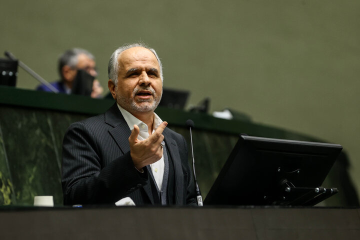 جلسه غیرعلنی نظارتی مجلس با حضور تیم اقتصادی دولت