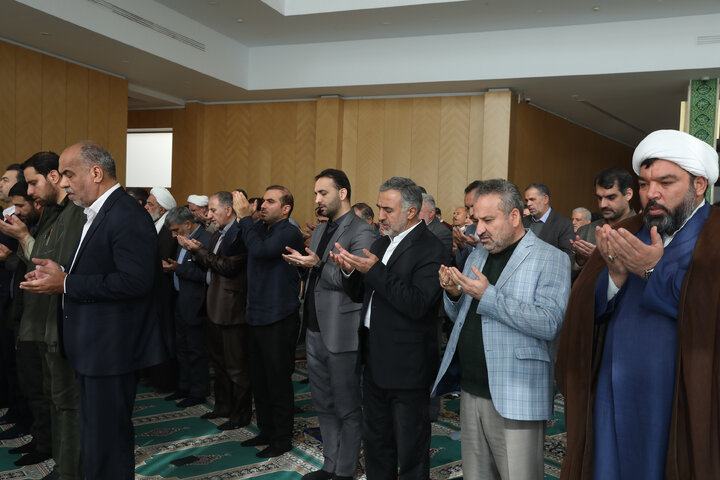 مراسم ختم مادر روح اله نجابت نماینده شیراز