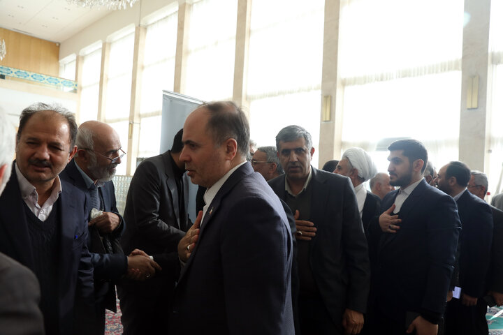 مراسم ختم مادر روح اله نجابت نماینده شیراز