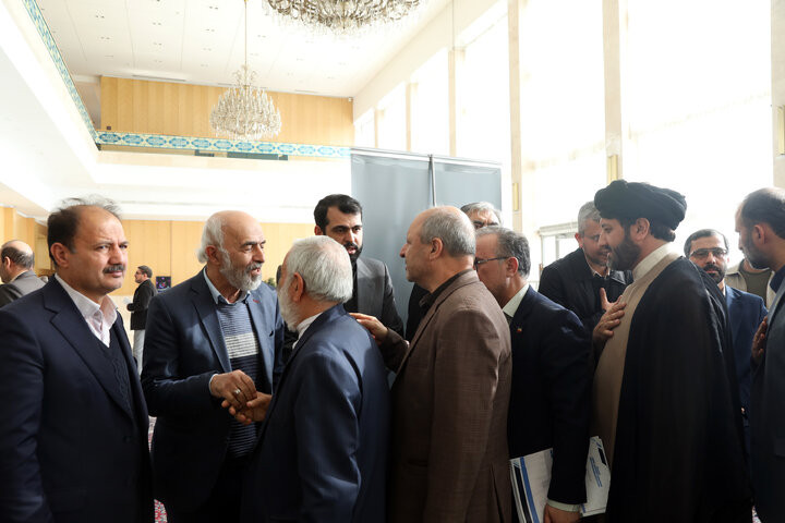 مراسم ختم مادر روح اله نجابت نماینده شیراز