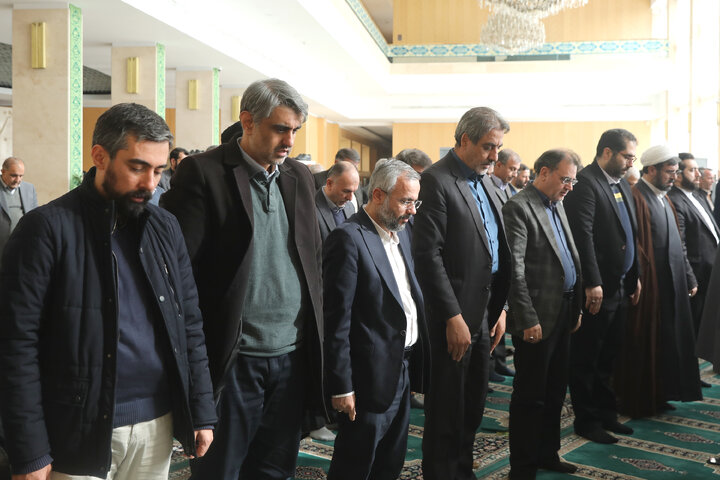 مراسم ختم مادر روح اله نجابت نماینده شیراز