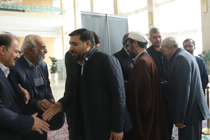 مراسم ختم مادر روح اله نجابت نماینده شیراز