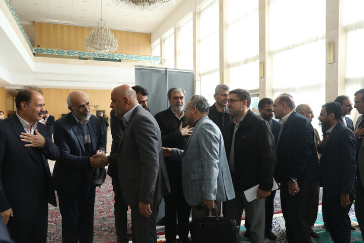 مراسم ختم مادر روح اله نجابت نماینده شیراز