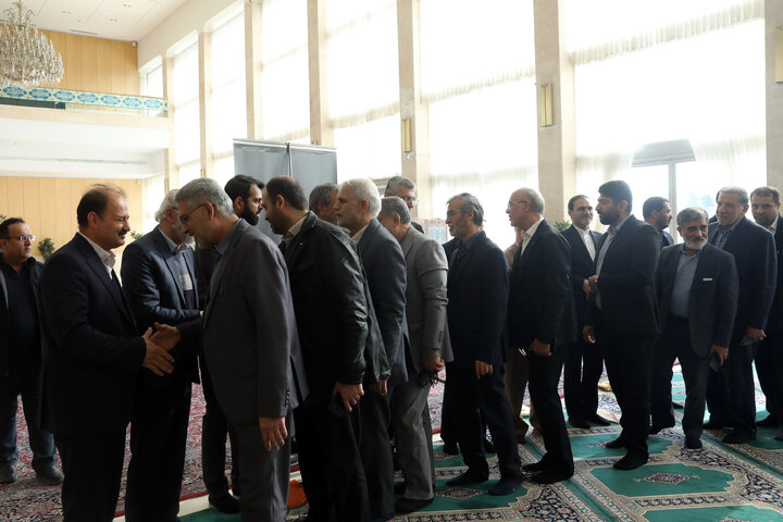 مراسم ختم مادر روح اله نجابت نماینده شیراز