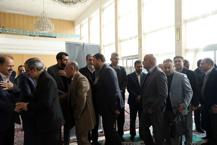 مراسم ختم مادر روح اله نجابت نماینده شیراز