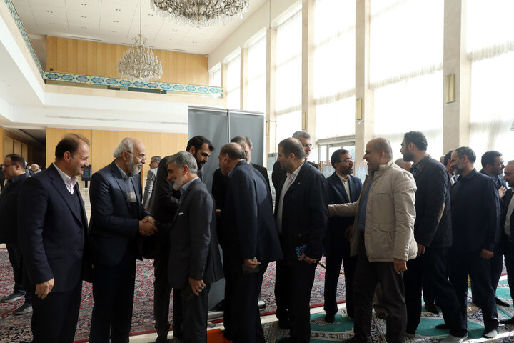 مراسم ختم مادر روح اله نجابت نماینده شیراز