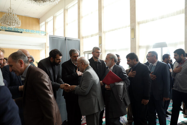 مراسم ختم مادر روح اله نجابت نماینده شیراز