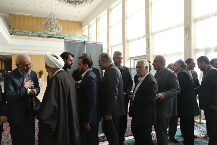 مراسم ختم مادر روح اله نجابت نماینده شیراز