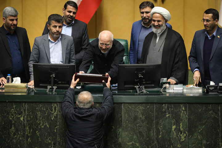 تقدیم لایحه بودجه  سال ۱۴۰۵ کل کشور