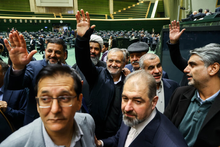 تقدیم لایحه بودجه سال ۱۴۰۵ کل کشور - ۲