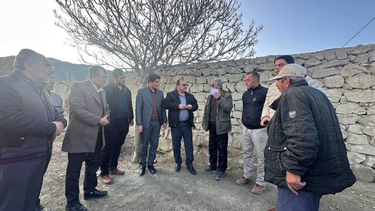 حضور پاکمهر در شهر غلامان و 4 روستا برای پیگیری مطالبات مردم/ تلاش برای ارتقای امکانات روستایی