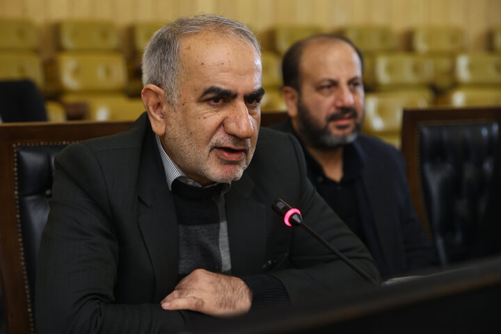 نشست چهارشنبه 3 دی ماه نمایندگان با وزیر امور اقتصادی