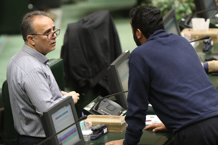 نشست علنی ۳ دی‌ ماه مجلس شورای اسلامی