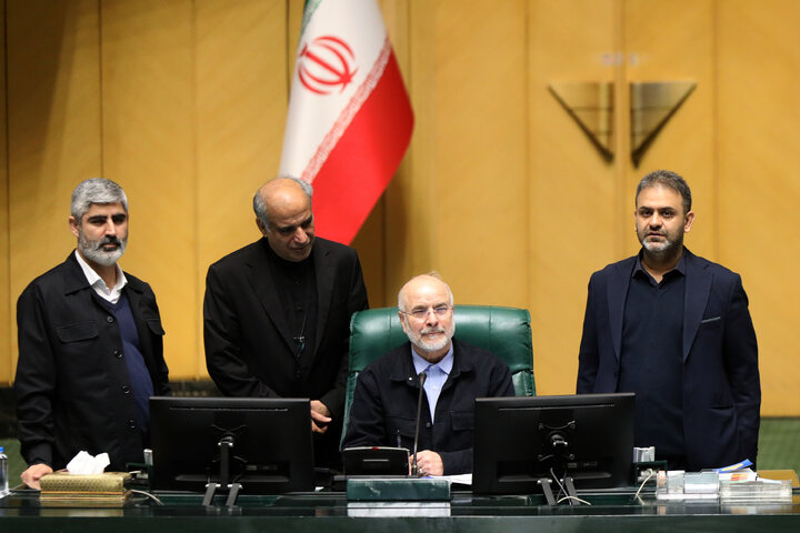 نشست علنی ۳ دی‌ ماه مجلس شورای اسلامی