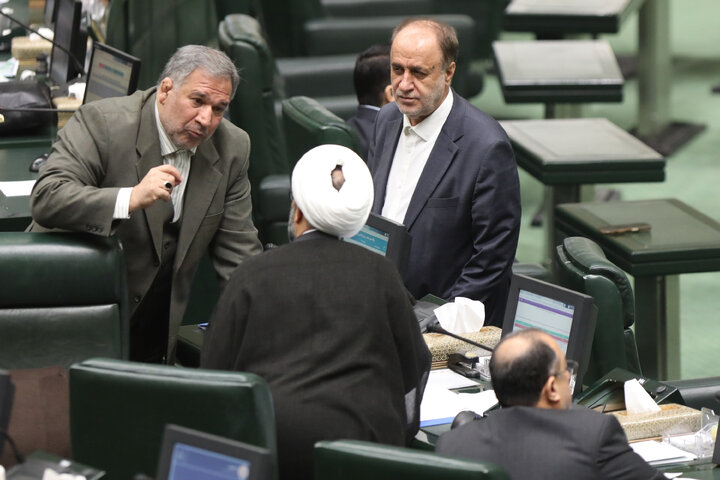 نشست علنی ۳ دی‌ ماه مجلس شورای اسلامی