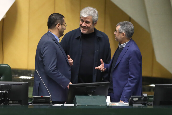 نشست علنی ۳ دی‌ ماه مجلس شورای اسلامی