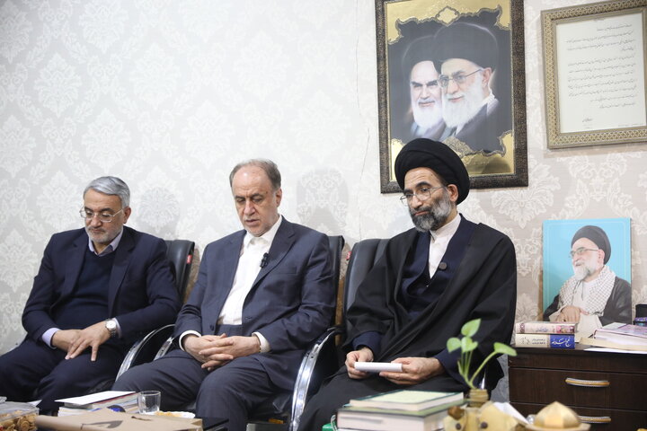 دیدار حاجی بابایی با امام جمعه کاشان و مسئولان کاشان