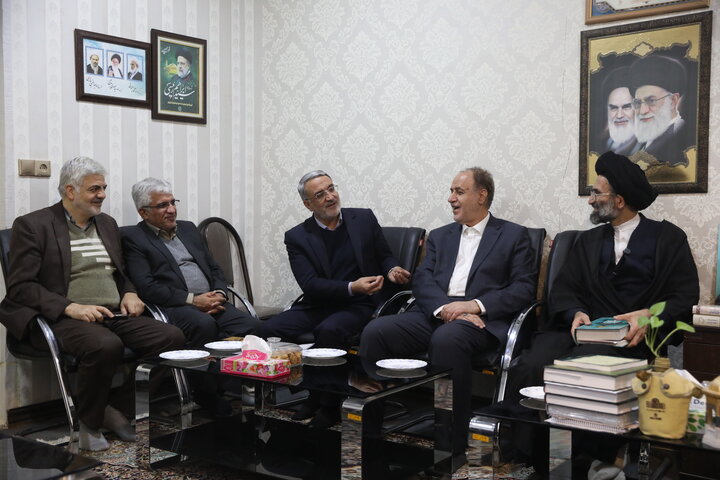 دیدار حاجی بابایی با امام جمعه کاشان و مسئولان کاشان