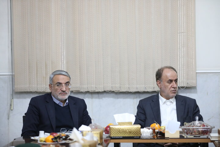 دیدار حاجی بابایی با فرماندار و مسئولان شهرستان آران و بیدگل