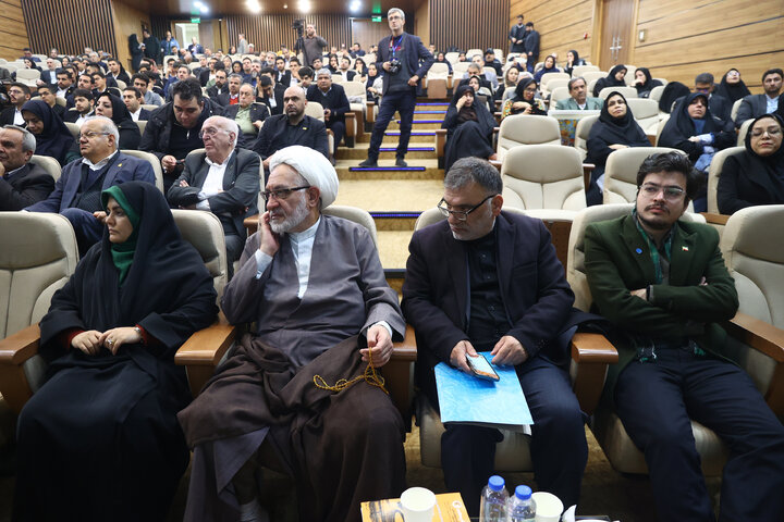 همایش تجلیل از برگزیدگان استان تهران بیست و دومین المپیاد ملی مهارت