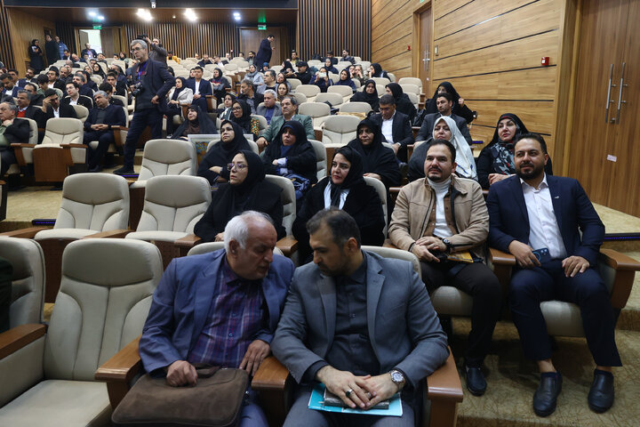 همایش تجلیل از برگزیدگان استان تهران بیست و دومین المپیاد ملی مهارت