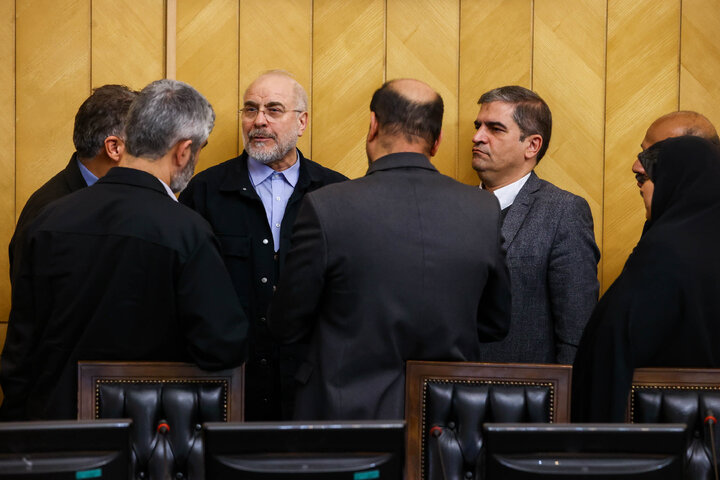 نشست جمعی از اعضای کمیسیون تلفیق لایحه بودجه سال ۱۴۰۵ با دکتر قالیباف رئیس مجلس