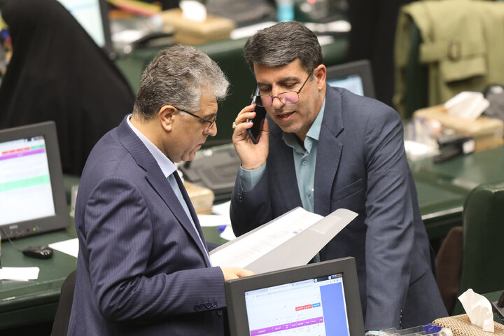 نشست علنی یکشنبه 7 دی ماه مجلس شورای اسلامی