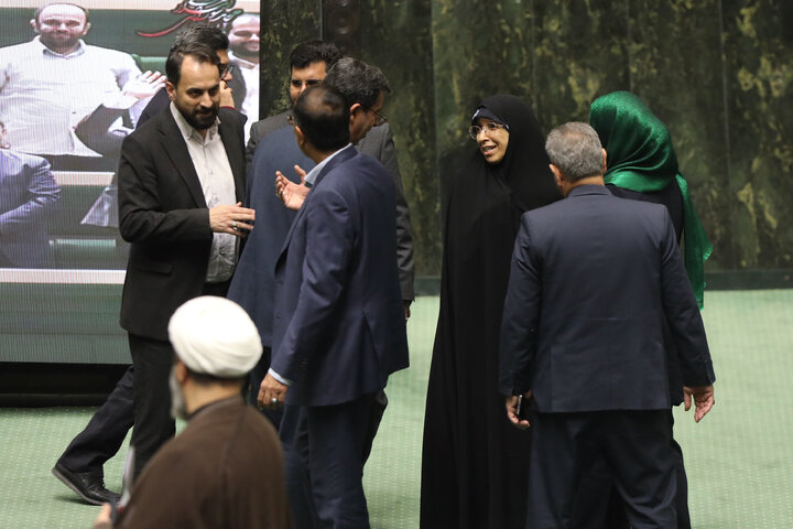 ناطقان میان دستور نشست علنی 7 دی ماه مجلس شورای اسلامی