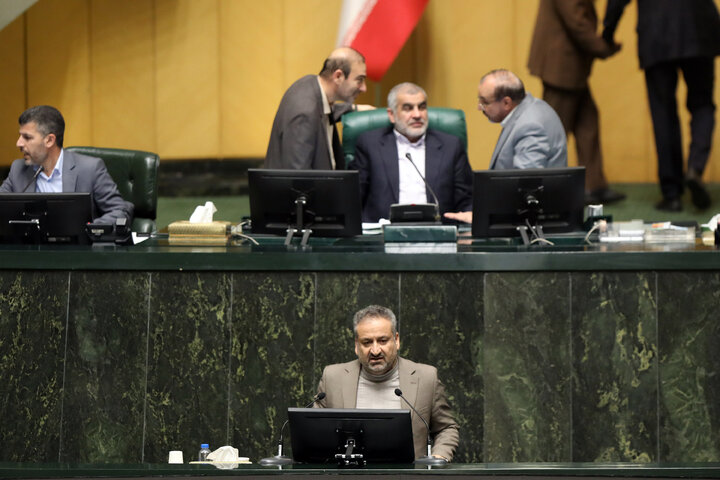 ناطقان میان دستور نشست علنی 7 دی ماه مجلس شورای اسلامی